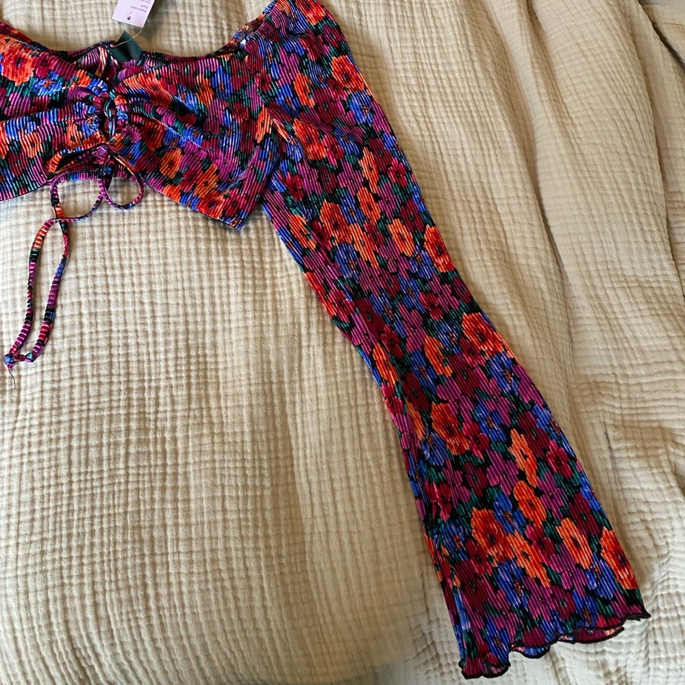 Wild Fable Floral Two Piece Set - Picture 8 of 8